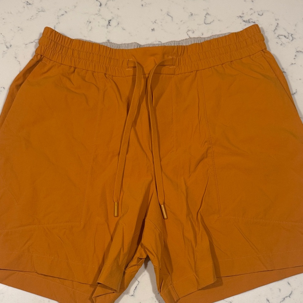 Lululemon bowline short